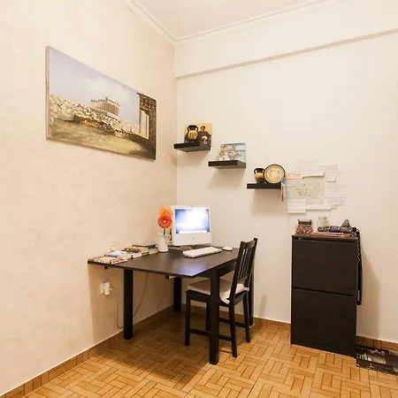 Best Private Rooms In Apartment In Safe Area Athens Exterior photo